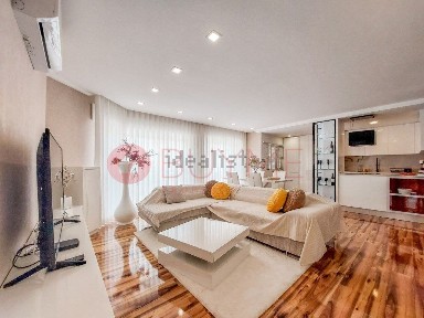 Apartamento T2 à venda nos Canais do Golfe - Sector 5
