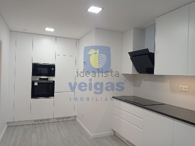 Apartamento T5 à venda na Corte das Cheias