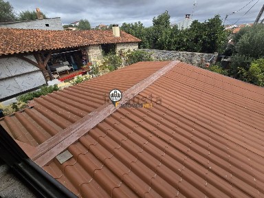 Moradia independente à venda em Tinalhas