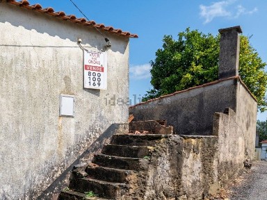 Moradia independente à venda em Cernache do Bonjardim - Nesperal - Palhais