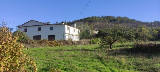 Quinta à venda em Belmonte