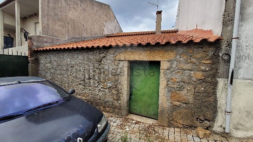 Moradia independente à venda em Aranhas