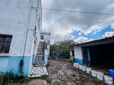 Moradia independente à venda em Monforte da Beira