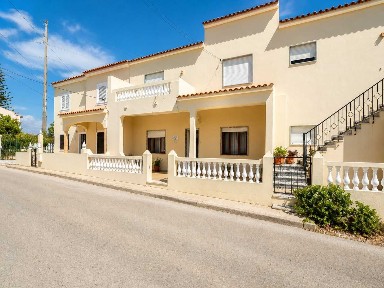 Faro, Armação De Pera