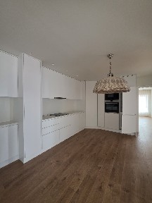Ericeira Apartamento T2 em Complexo de Luxo, Piscina e Court de Tenis, lugar de garagem e arrecadação