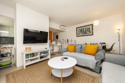Arrendamento de apartamento T2 no Largo da República