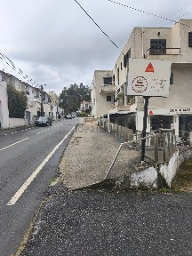 Arrendamento de espaço comercial na Rua do Souto de CIma