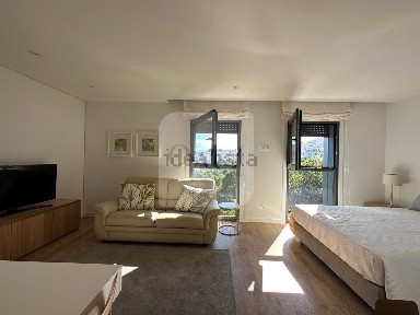 Arrendamento de apartamento T0 na Avenida Aureliano Barrigas