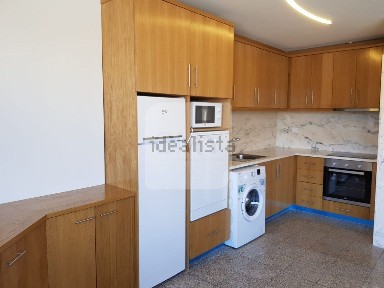 Arrendamento de apartamento T1 na Avenida Cidade de Orense