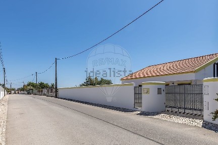 Quinta à venda em Sarilhos Grandes