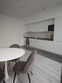 Arrendamento de apartamento T1 na Rua João de Lemos, 12
