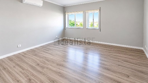 Apartamento T2 à venda em Abraveses