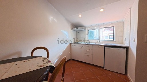 Apartamento T2 à venda no Largo Major Monteiro Leite, 92