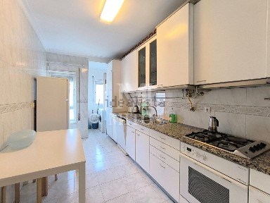 Apartamento T3 à venda na Santa Maria Maior