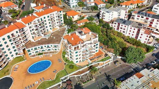 Arrendamento de apartamento T4 em Caniço