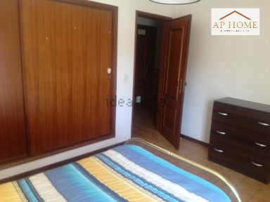 Arrendamento de apartamento T2 na Rua Condessa Mumadona, 5
