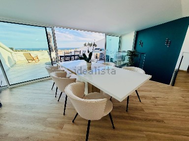 Arrendamento de duplex na Rua do Município