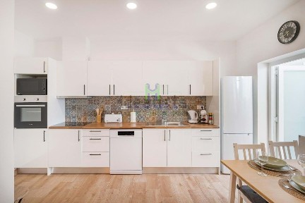 Arrendamento de apartamento T2 na Almádena